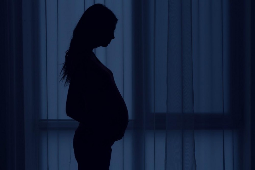 O femeie a minţit că este însărcinată timp de nouă luni pentru a se împăca cu fostul iubit, ca mai apoi să pretindă că bebeluşul a fost furat